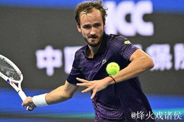 梅德韦杰夫决胜盘退赛 勒纳-钱首进巡回赛决赛 梅德韦杰夫决胜盘退赛 勒纳-钱首进巡回赛决赛